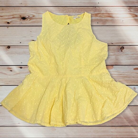 Yellow Peplum Kirra too SO CUTE!!!! - Picture 1 of 9